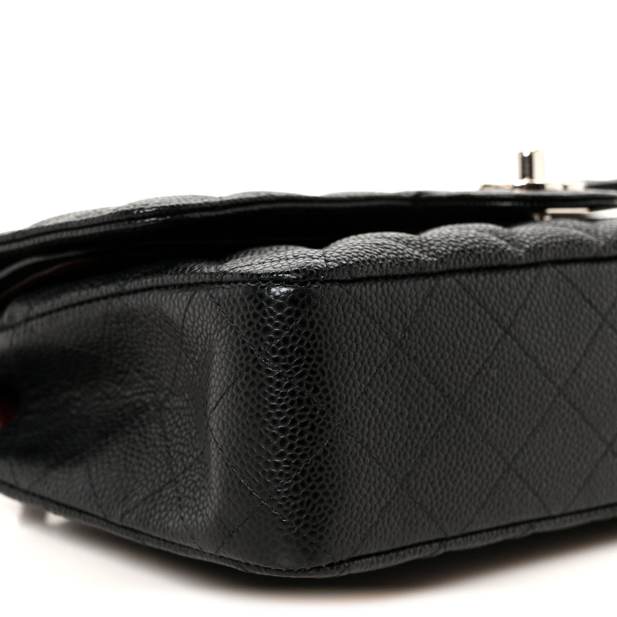 Medium Quilted Caviar Flap Shoulder Bag - Black