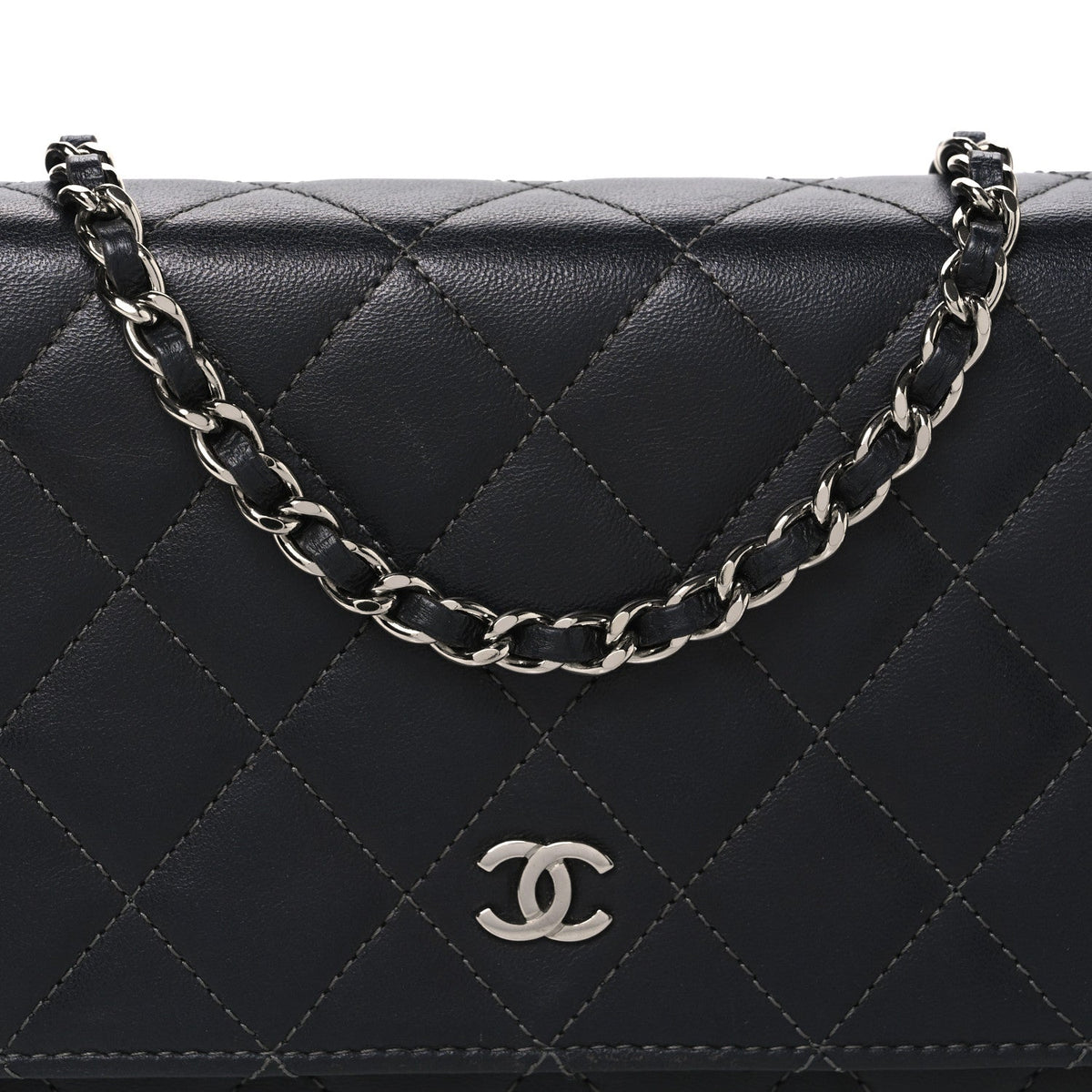 Quilted Lambskin Wallet Bag - Black