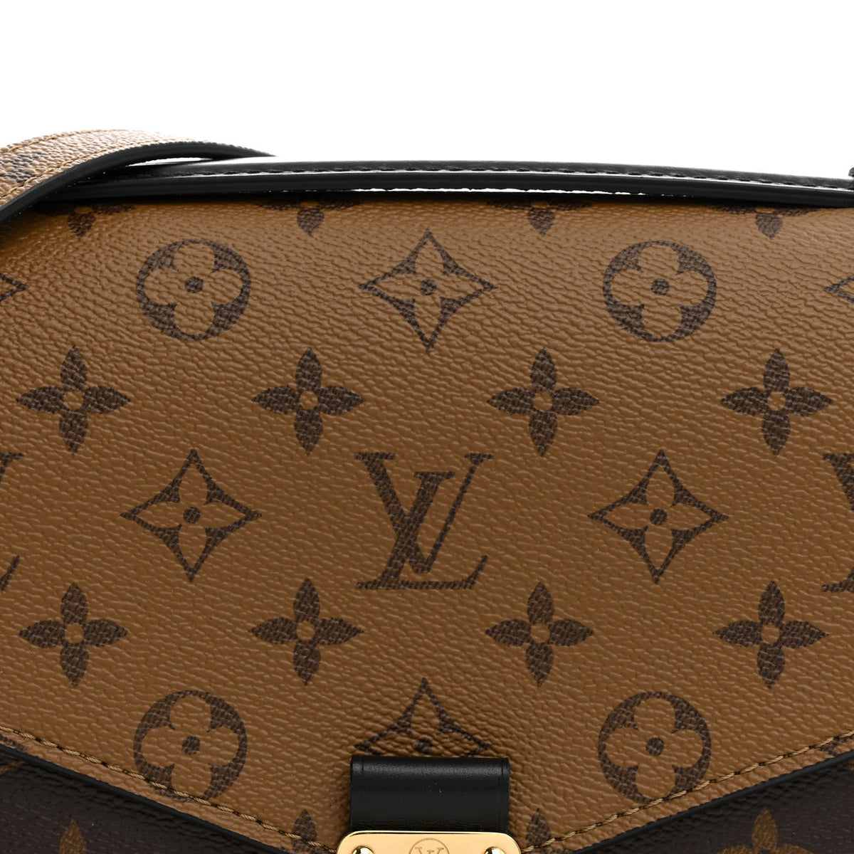 Reverse Monogram Pochette Metis Handbag