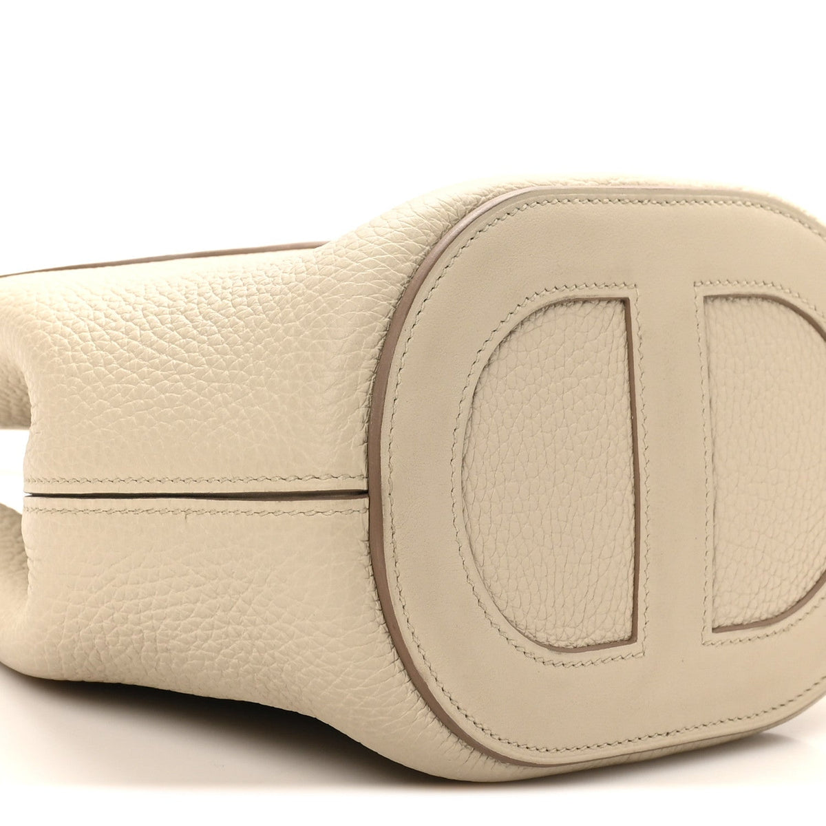 Taurillon Clemence Swift In-The-Loop 18  Handbag