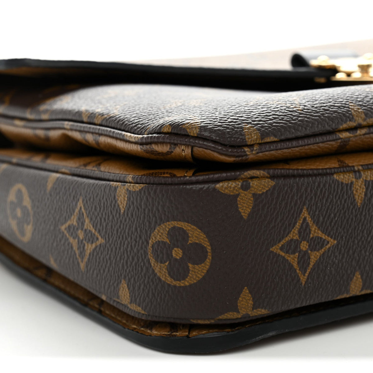 Reverse Monogram Pochette Metis Handbag