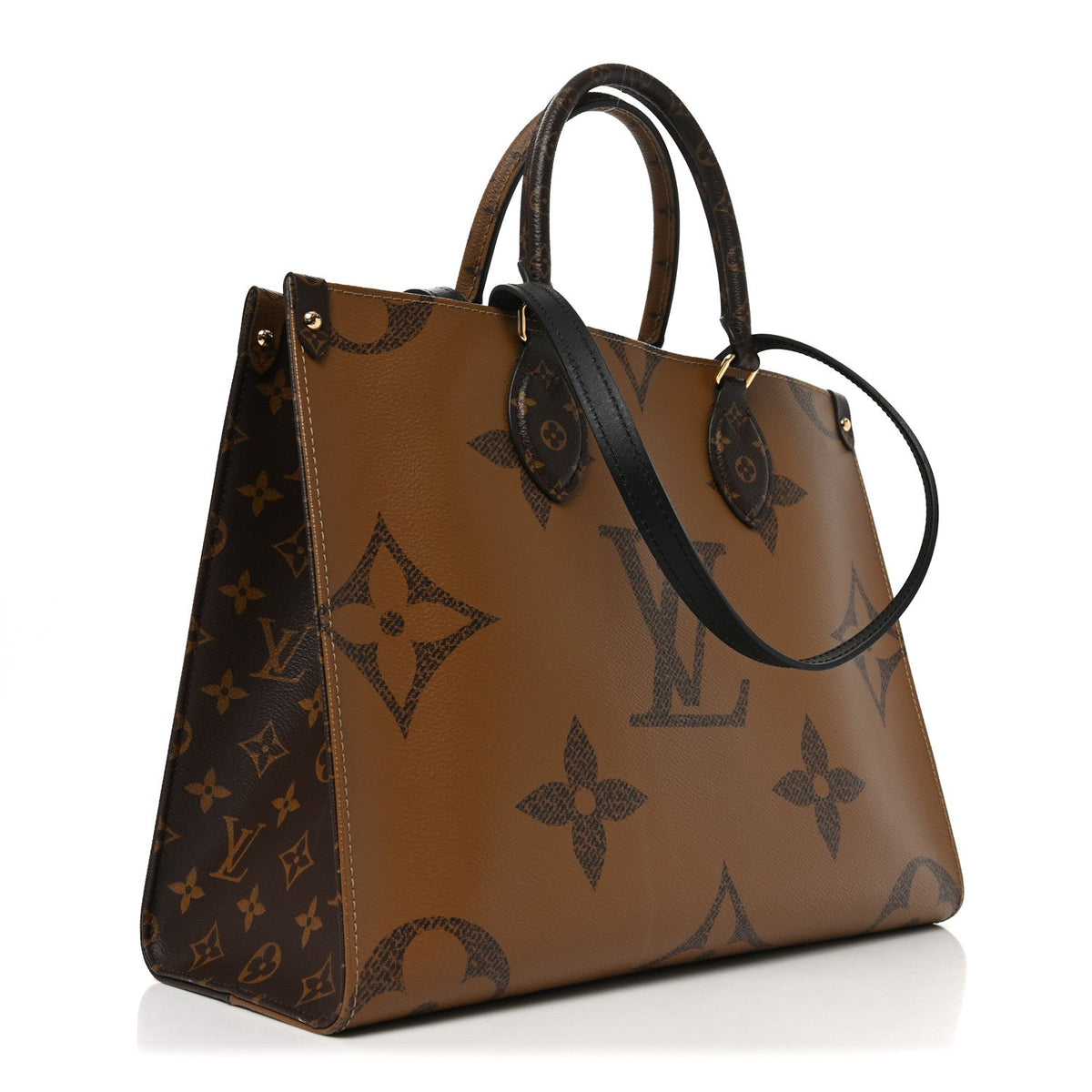 Reverse Monogram Giant Onthego Mm Handbag