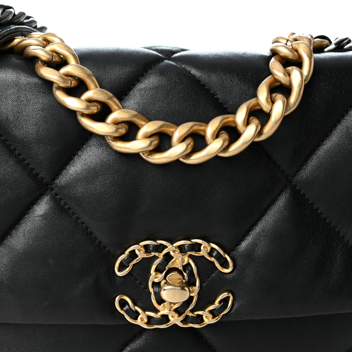 Medium Quilted Lambskin Flap Shoulder Bag - Black