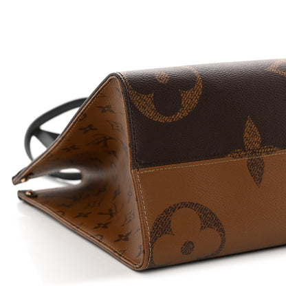 Reverse Monogram Giant Onthego Mm Handbag