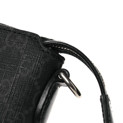 Small Calfskin Pouch - Black