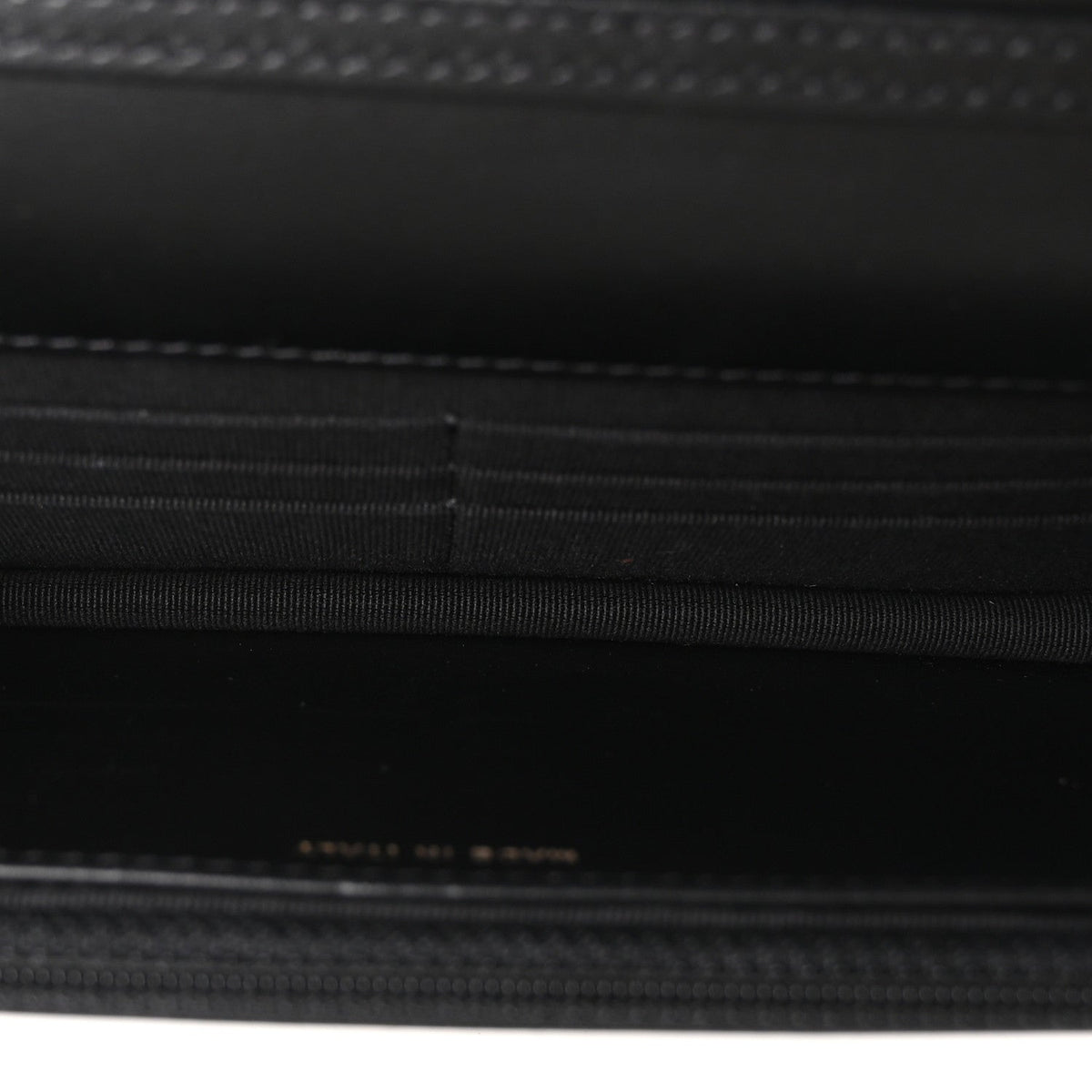 Maxi Quilted Calfskin Wallet Bag - Black