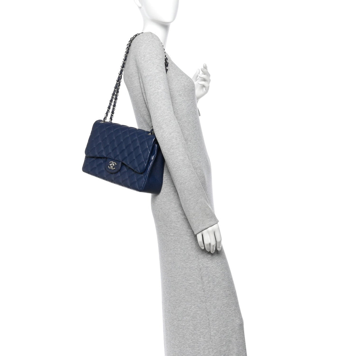 Quilted Caviar Flap Shoulder Bag - Blue