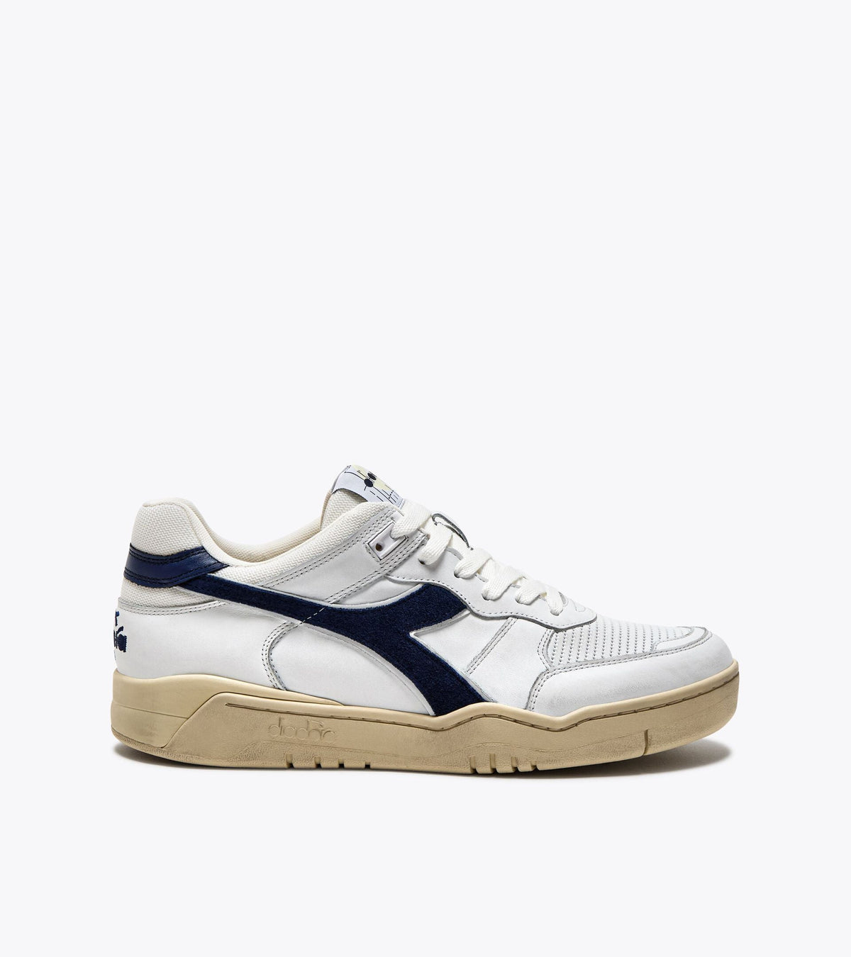 Diadora B.560 Used Unisex Shoes