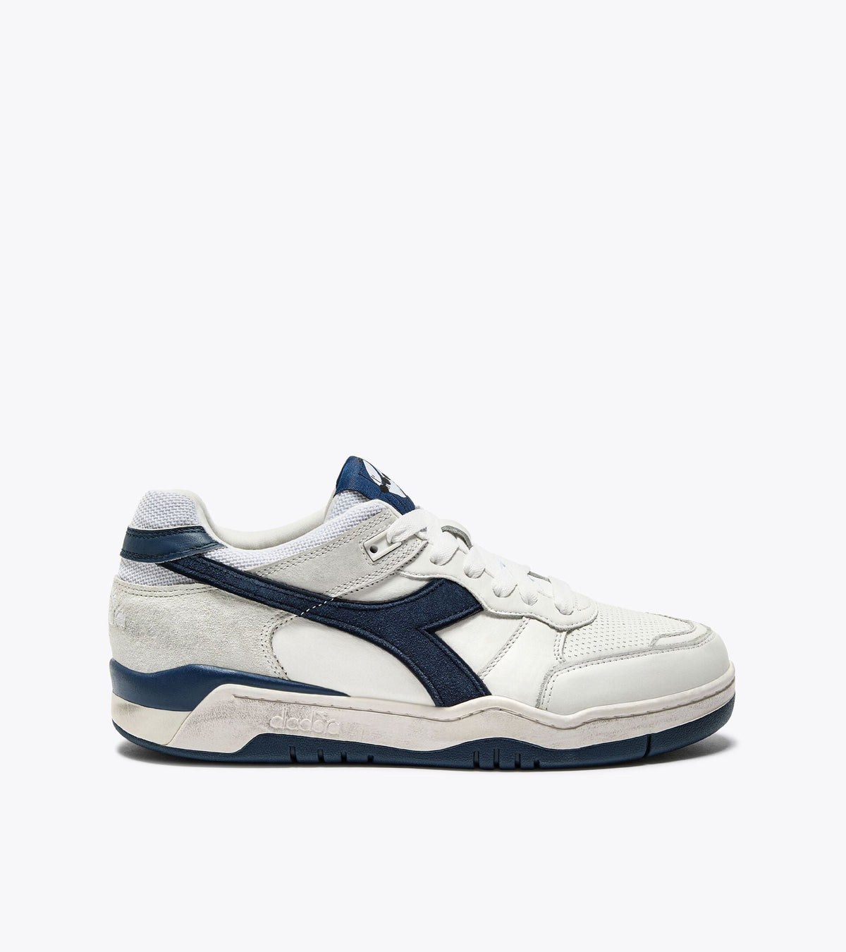 Diadora B.560 Used Unisex Shoes