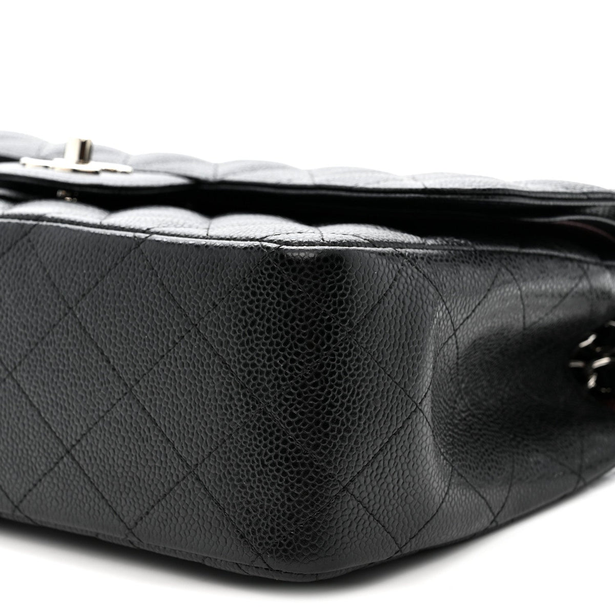 Quilted Caviar Flap Shoulder Bag - Black