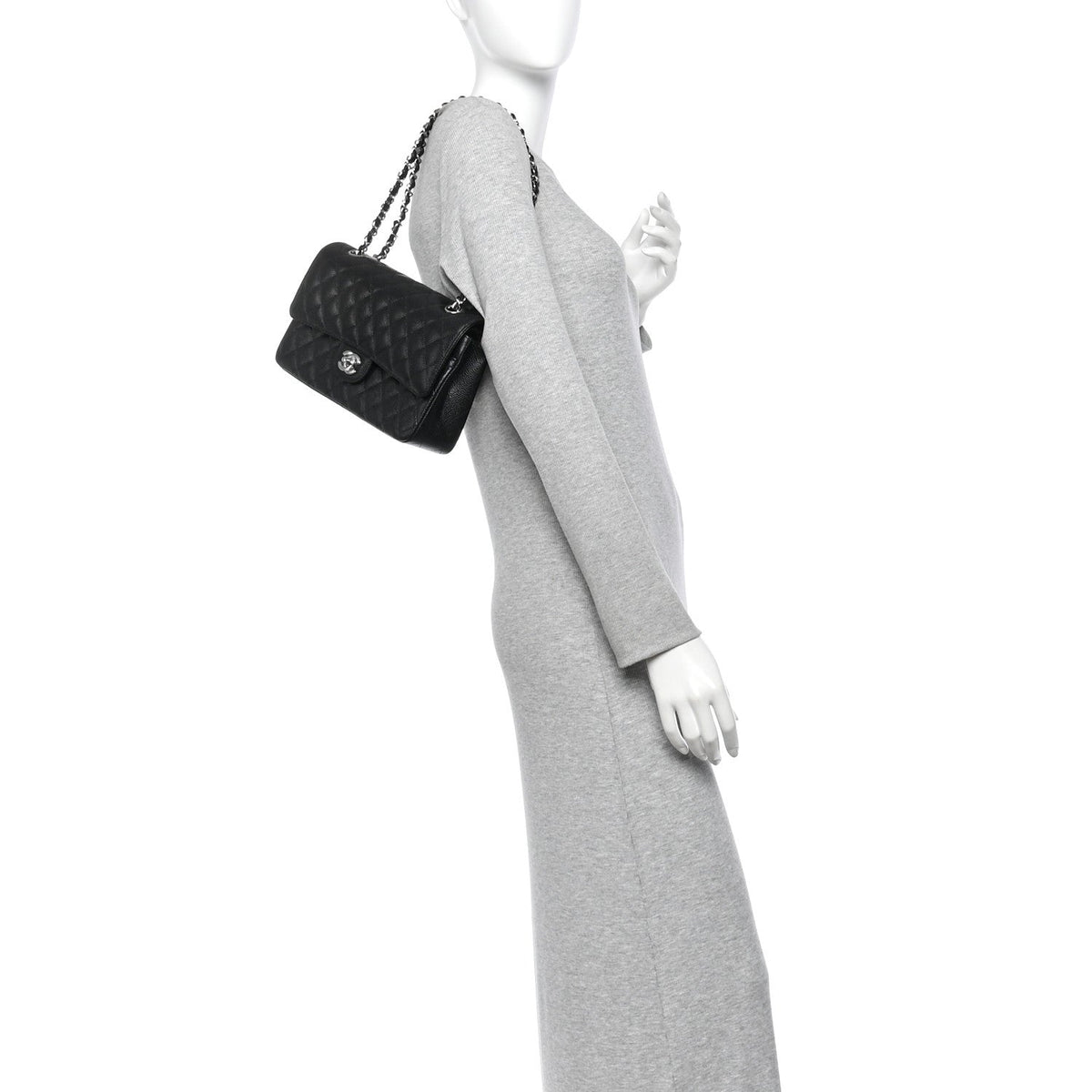 Medium Quilted Caviar Flap Shoulder Bag - Black
