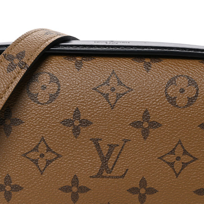 Reverse Monogram Pochette Metis Handbag