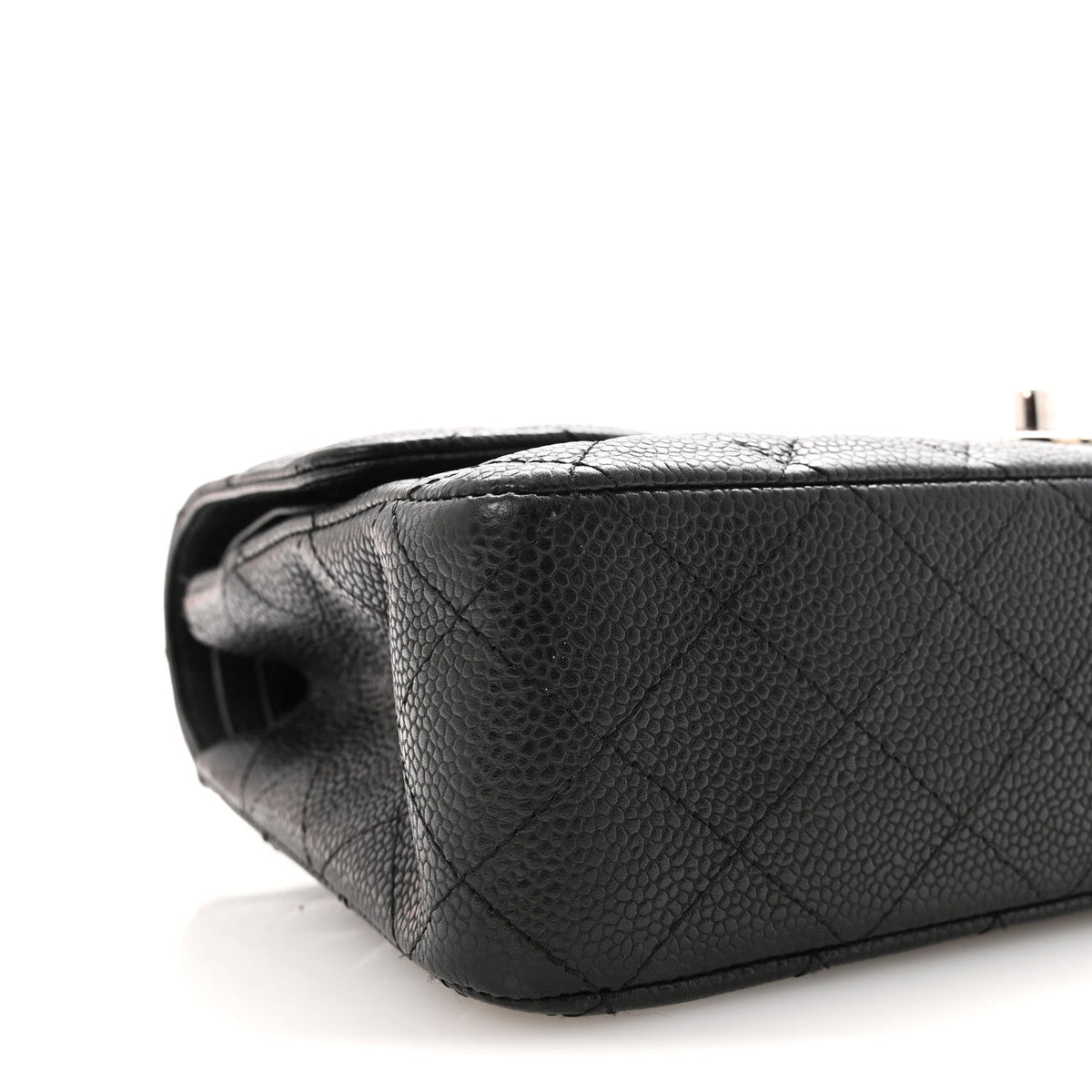 Medium Quilted Caviar Flap Shoulder Bag - Black