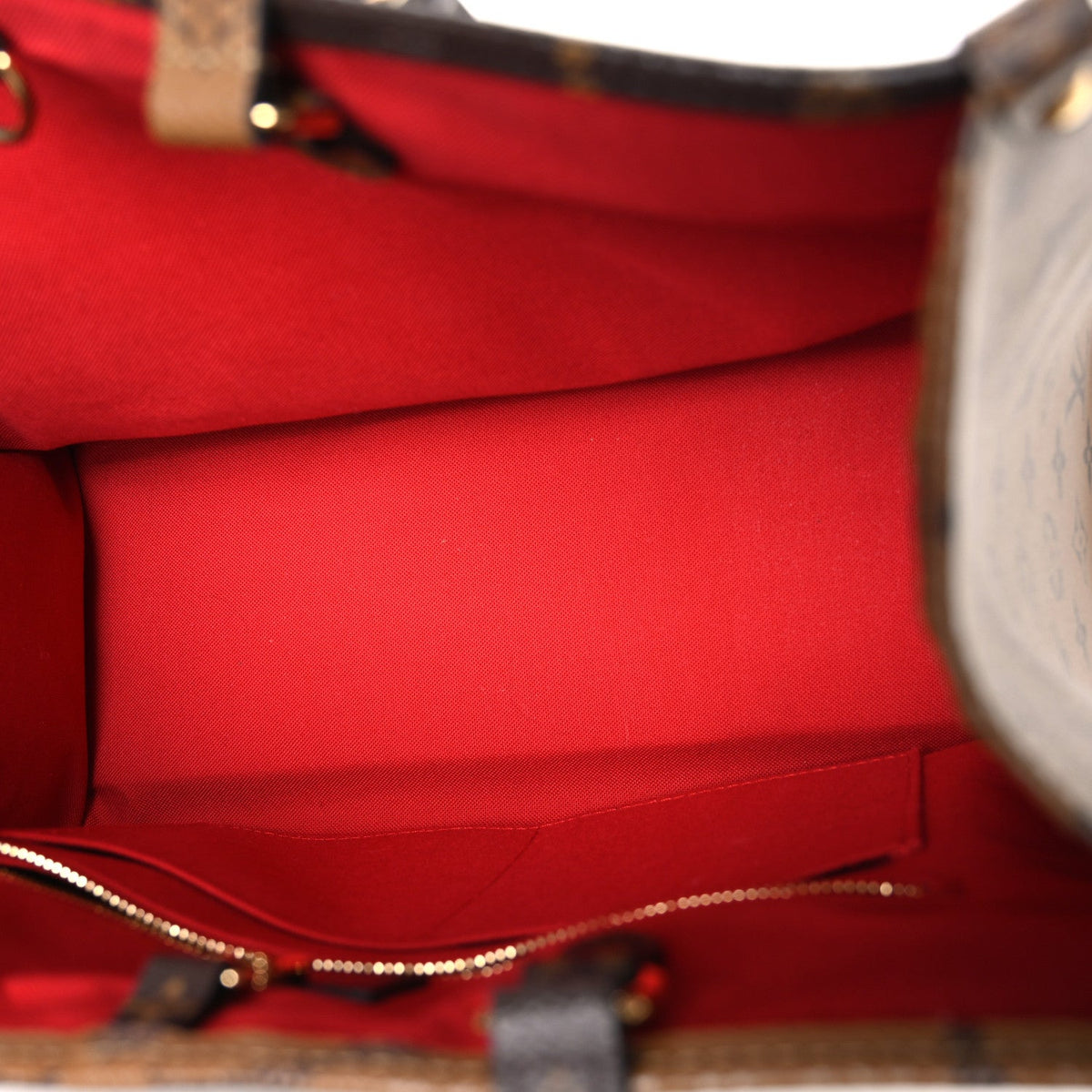 Reverse Monogram Giant Onthego Mm Handbag