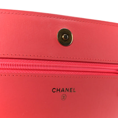 Quilted Caviar Wallet Bag - Pink