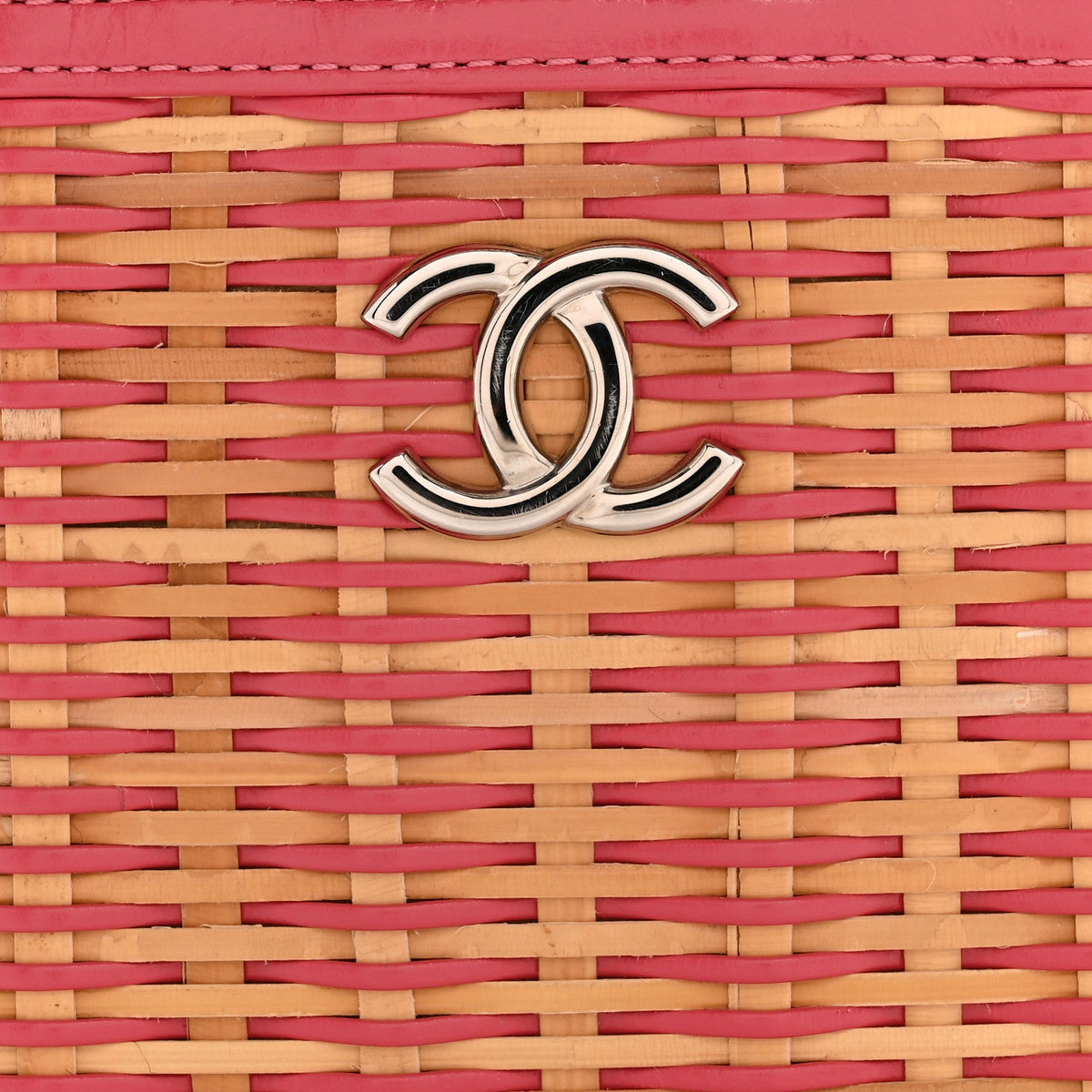Small Calfskin Handbag - Pink
