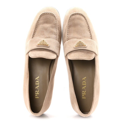 Prada Suede Calfskin Women's Metal Triangle Logo 10mm Loafers 38.5 Corda