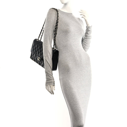 Quilted Caviar Flap Shoulder Bag - Black