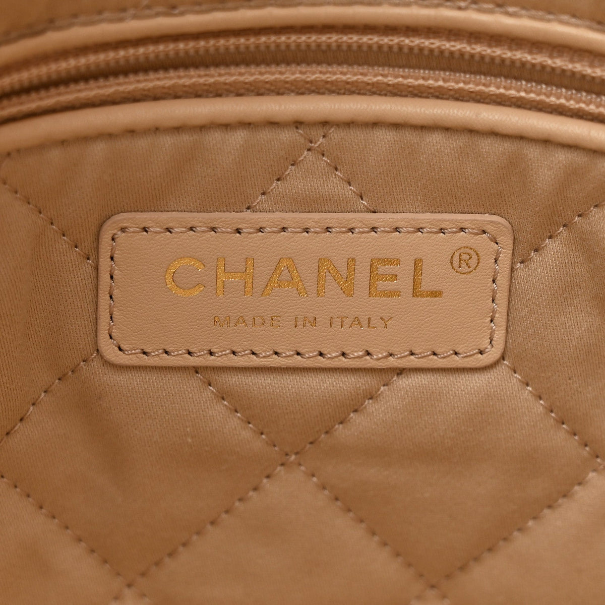 Small Quilted Calfskin Handbag - White