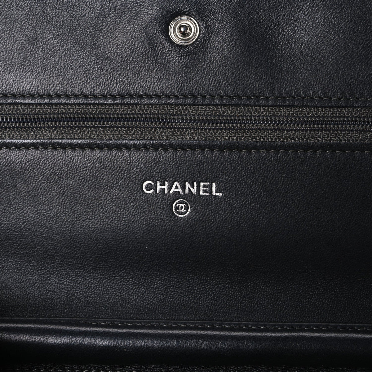 Quilted Lambskin Wallet Bag - Black