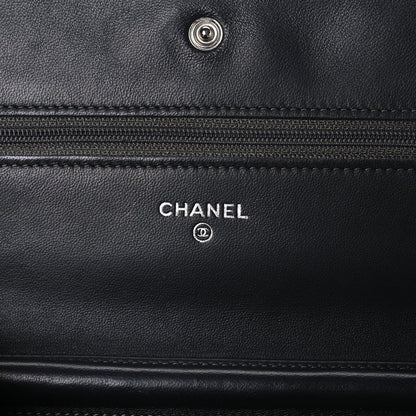 Quilted Lambskin Wallet Bag - Black
