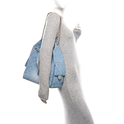 Medium Quilted Handbag - Blue