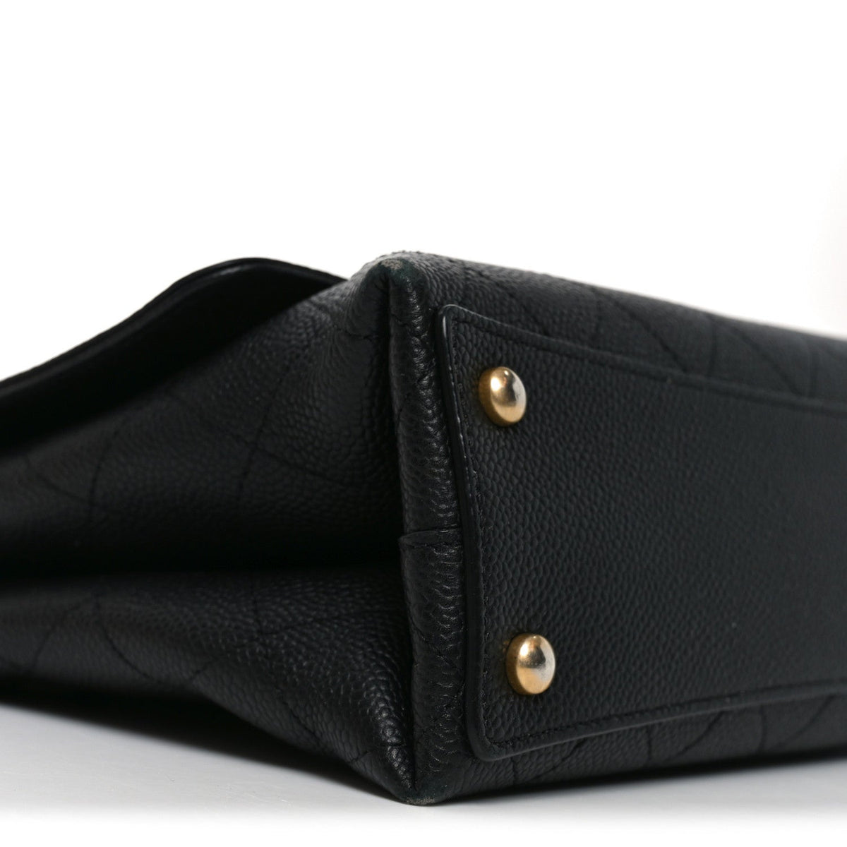 Caviar Flap Shoulder Bag - Black