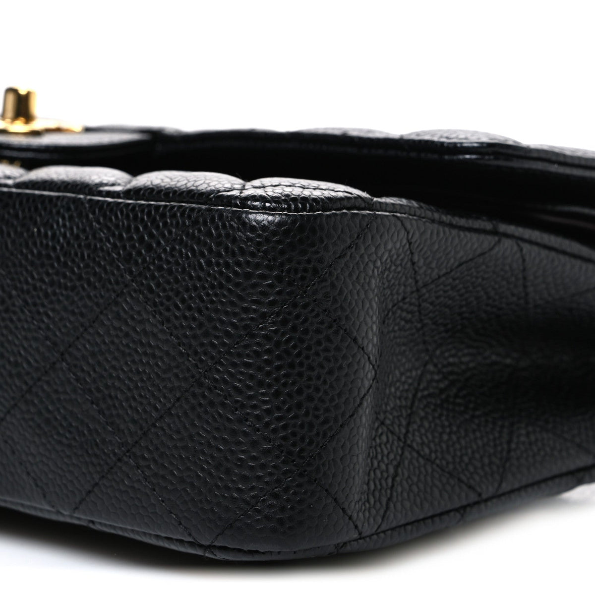 Medium Quilted Caviar Flap Shoulder Bag - Black