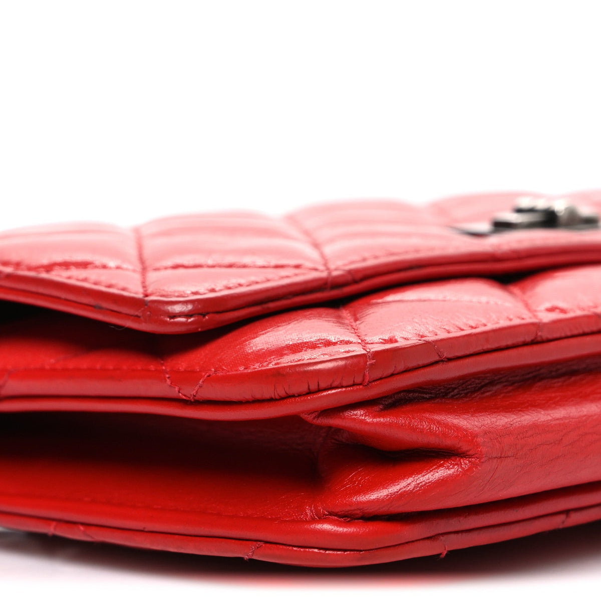 Quilted Calfskin Wallet Bag - Red