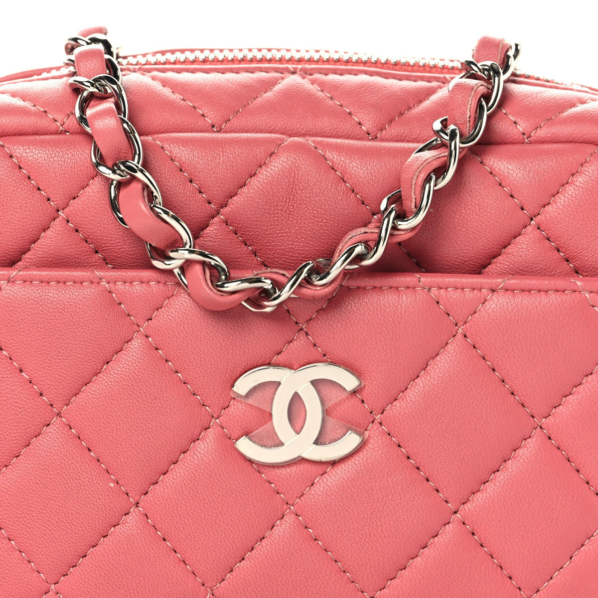 Small Quilted Lambskin Handbag - Pink