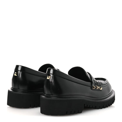 Valentino Garavani Calfskin Women's Rockstud Loafers 35 Black