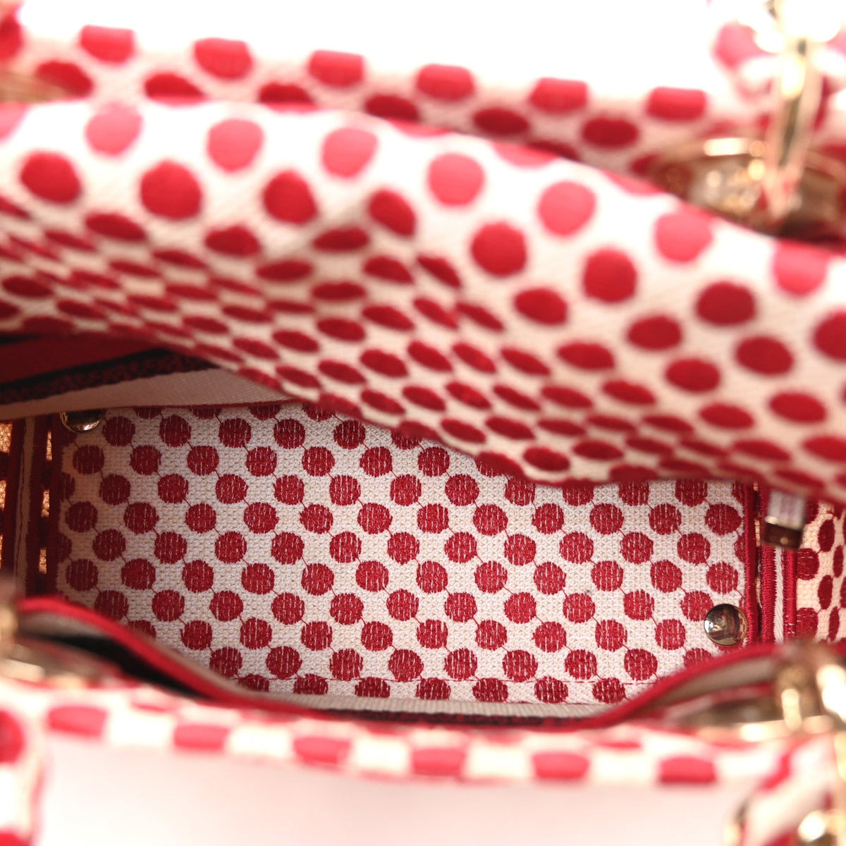 Medium Canvas Handbag - Red