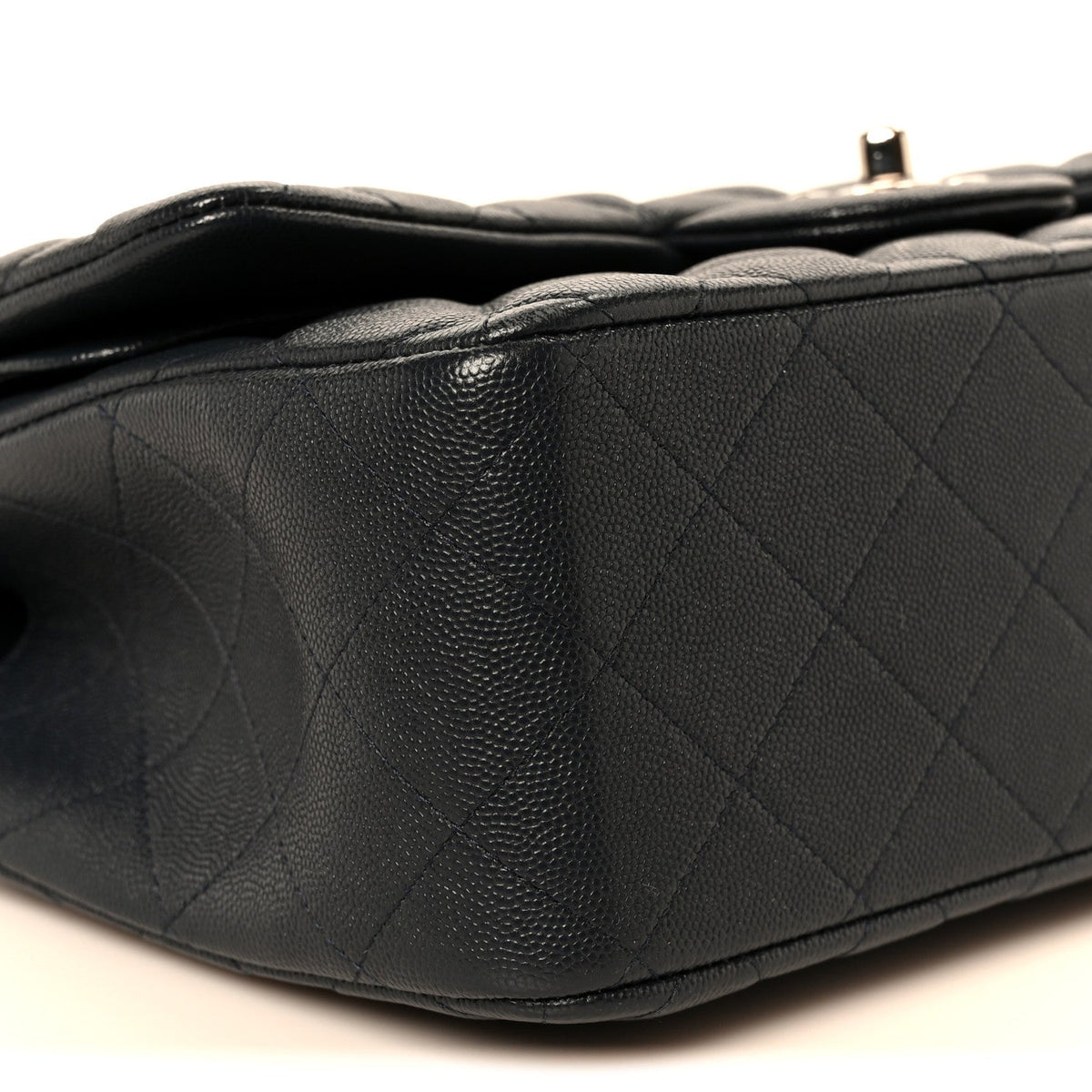 Quilted Caviar Flap Shoulder Bag - Blue