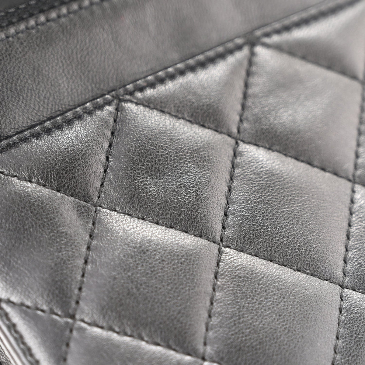 Quilted Lambskin Wallet Bag - Black