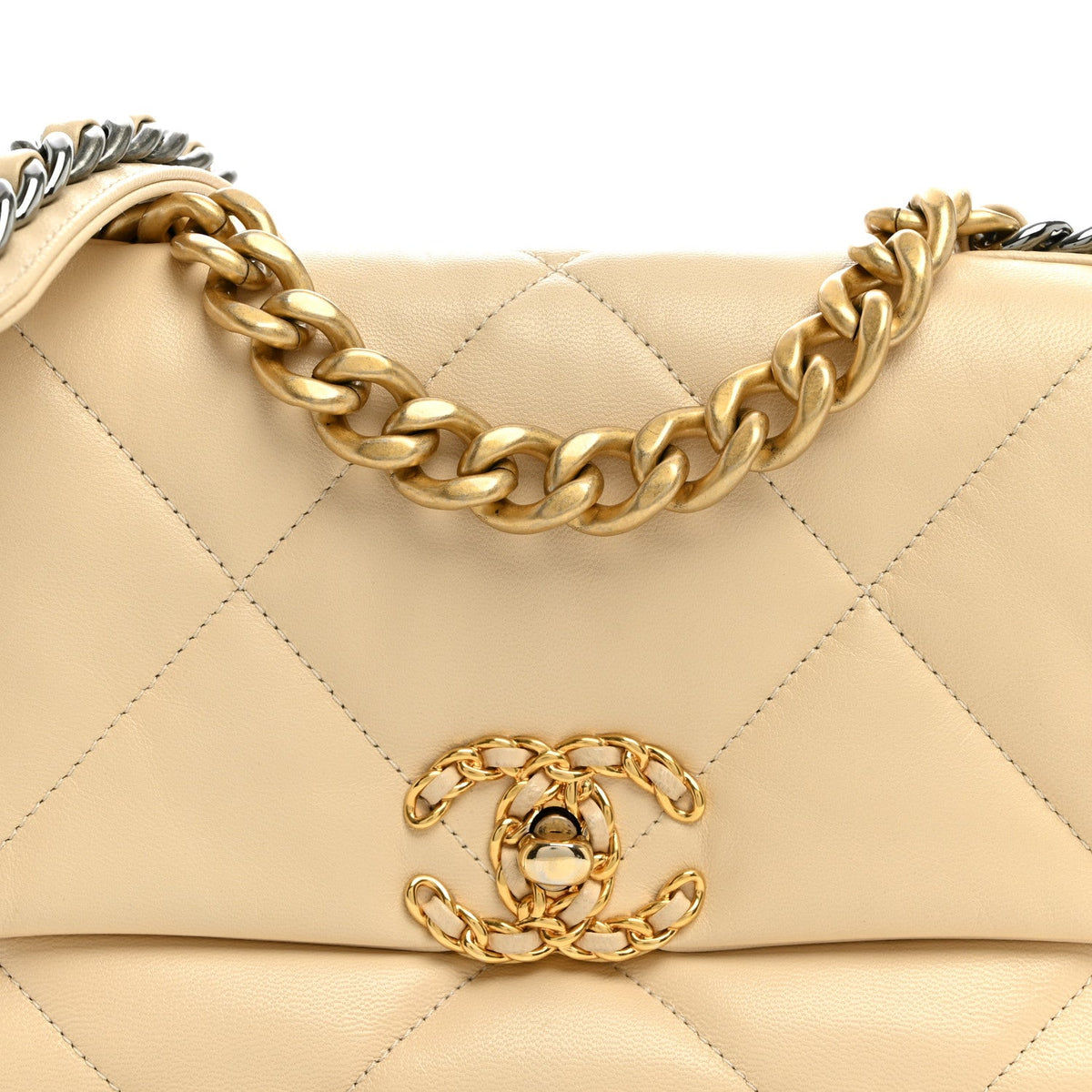 Medium Quilted Lambskin Flap Shoulder Bag - Beige