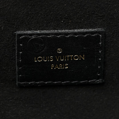 Reverse Monogram Pochette Metis Handbag