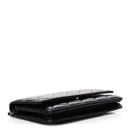 Quilted Lambskin Wallet Bag - Black
