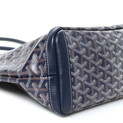 Ine Artois Pm Navy Handbag