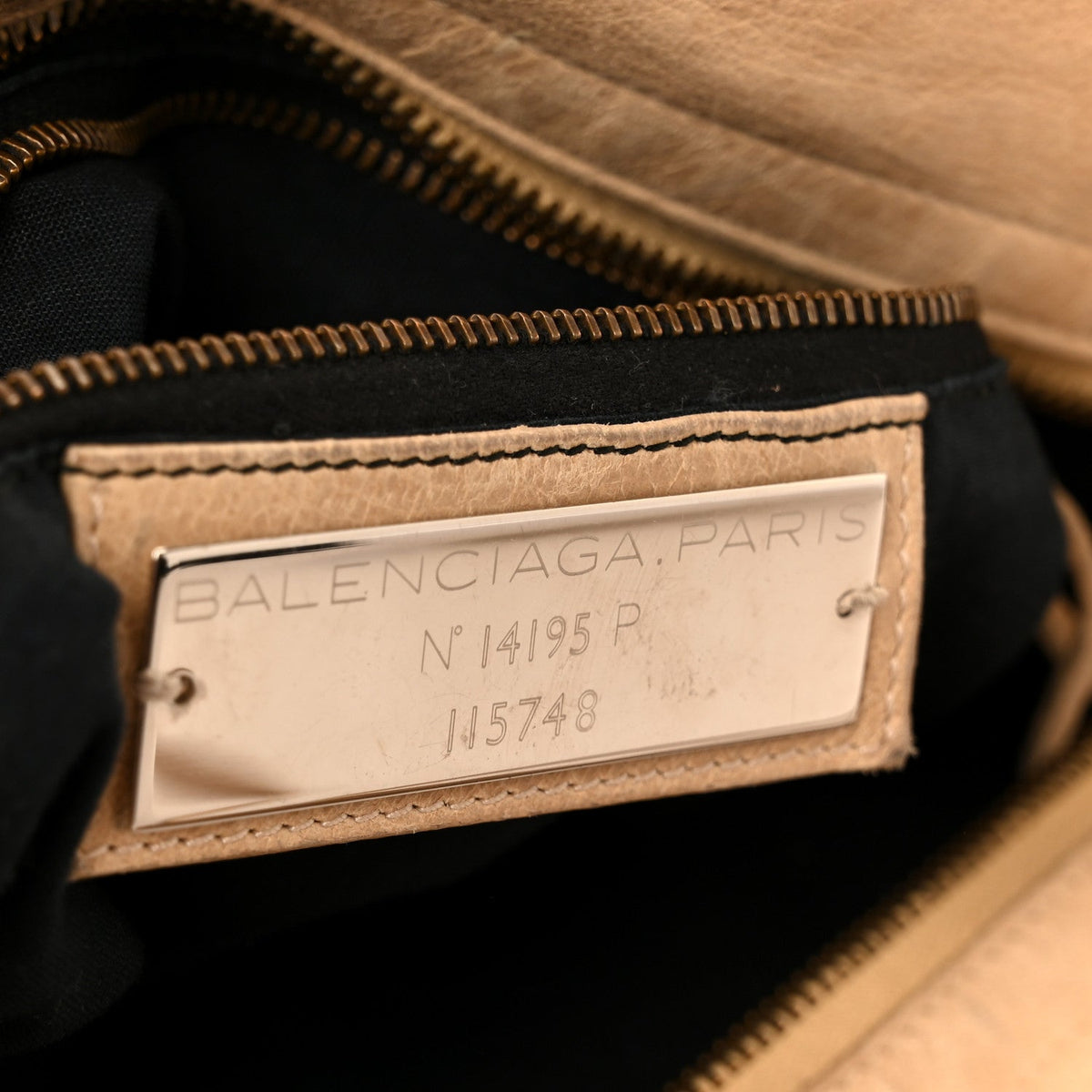 Agneau Classic Hardware City Sahara Handbag