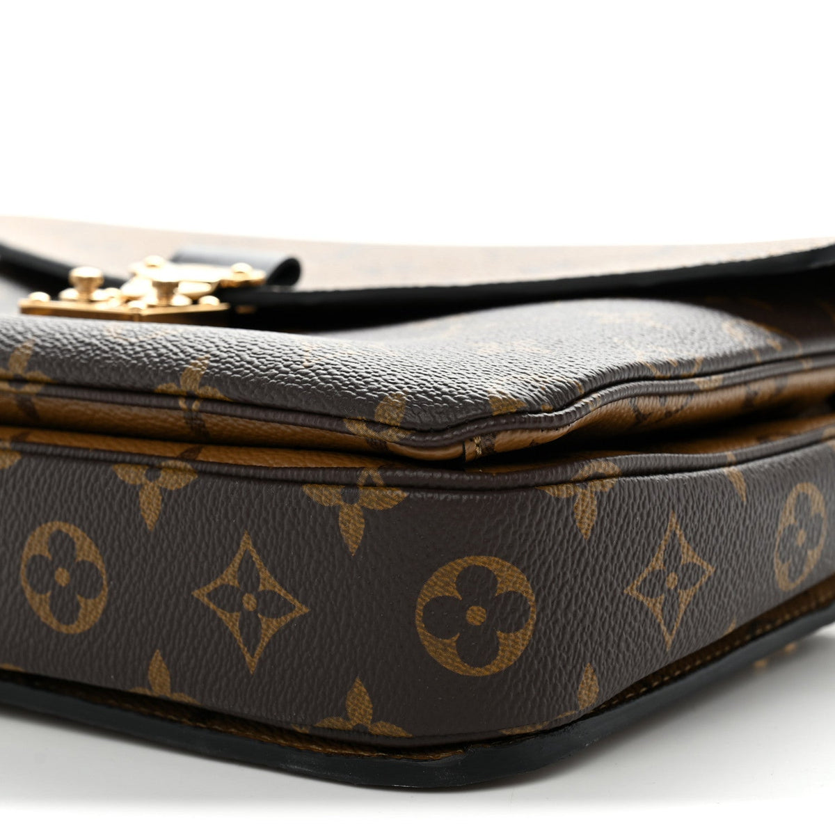 Reverse Monogram Pochette Metis Handbag