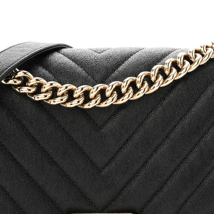 Medium Quilted Caviar Flap Shoulder Bag - Black