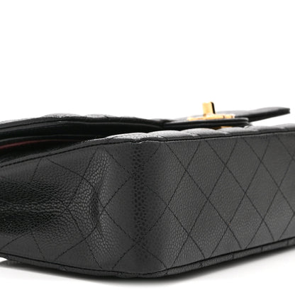 Medium Quilted Caviar Flap Shoulder Bag - Black