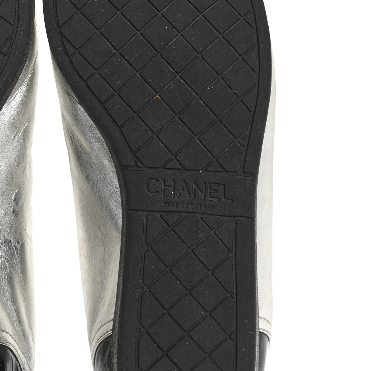 Chanel Metallic Lambskin Patent Women's Cap Toe CC Sneakers 38.5 Silver Black
