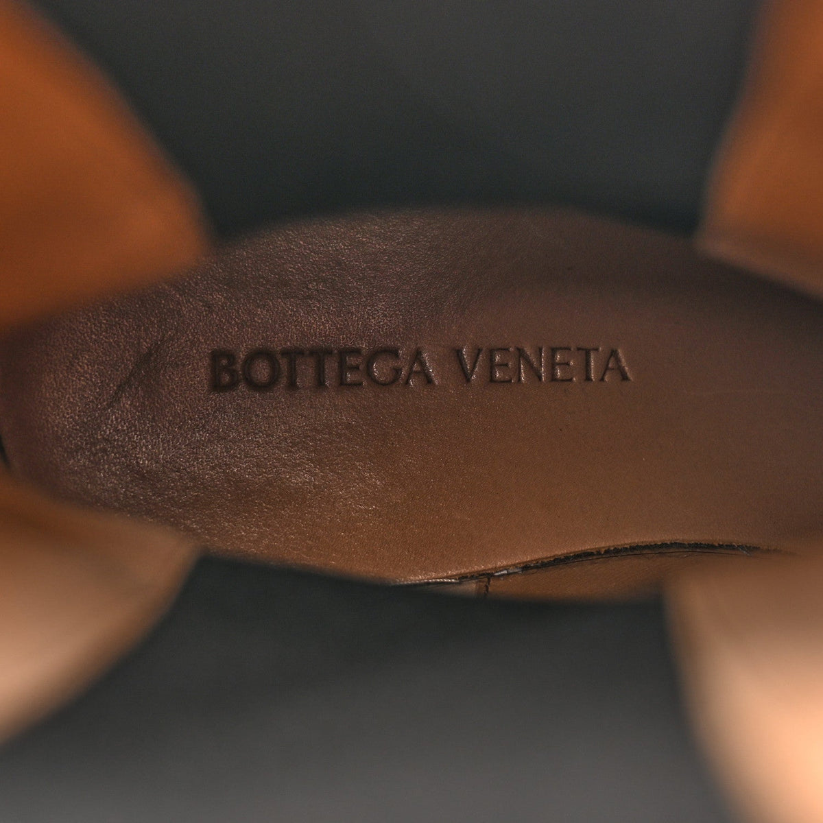 Bottega Veneta Calfskin The Lug Chelsea 55mm Women's Boots 36.5 Black