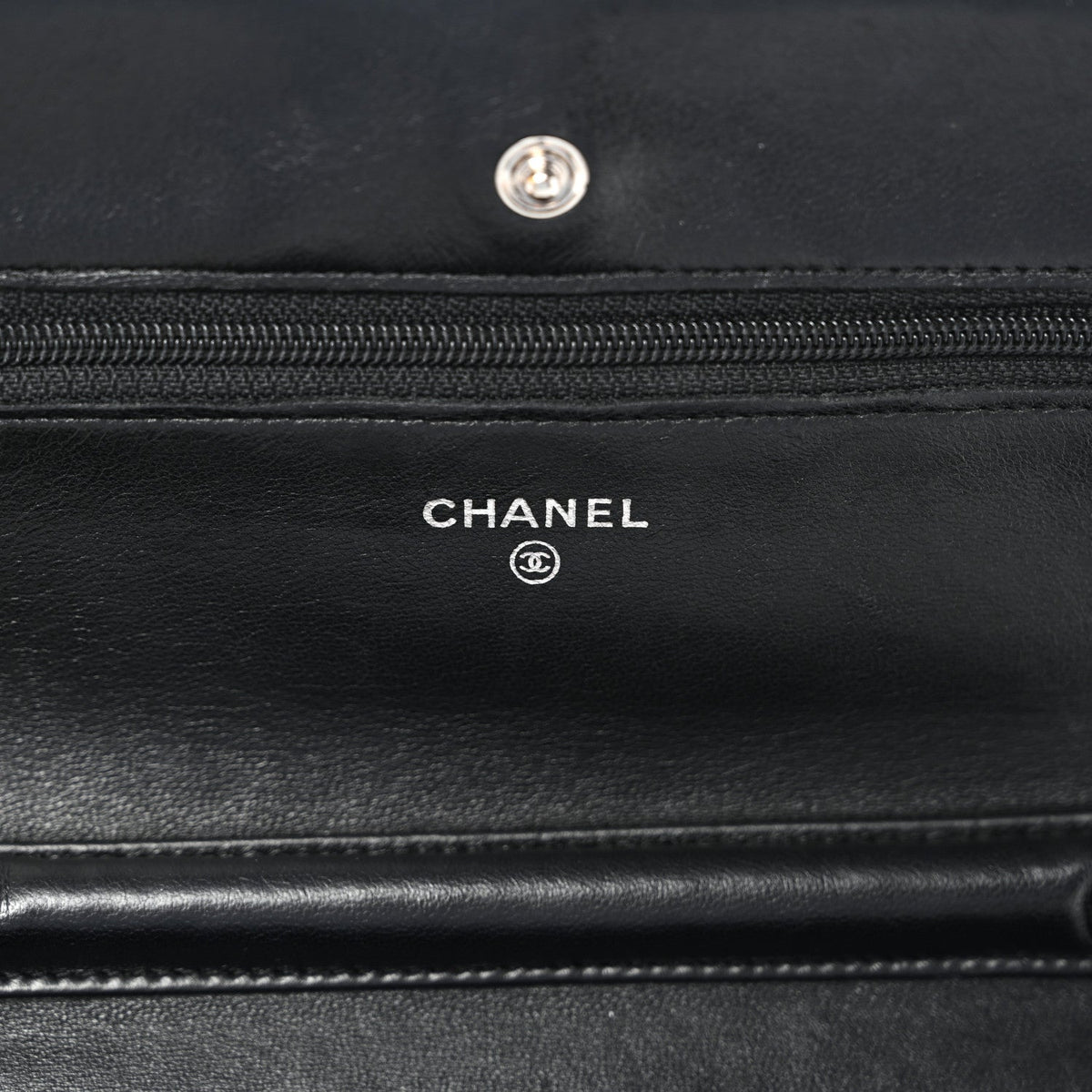 Quilted Lambskin Wallet Bag - Black