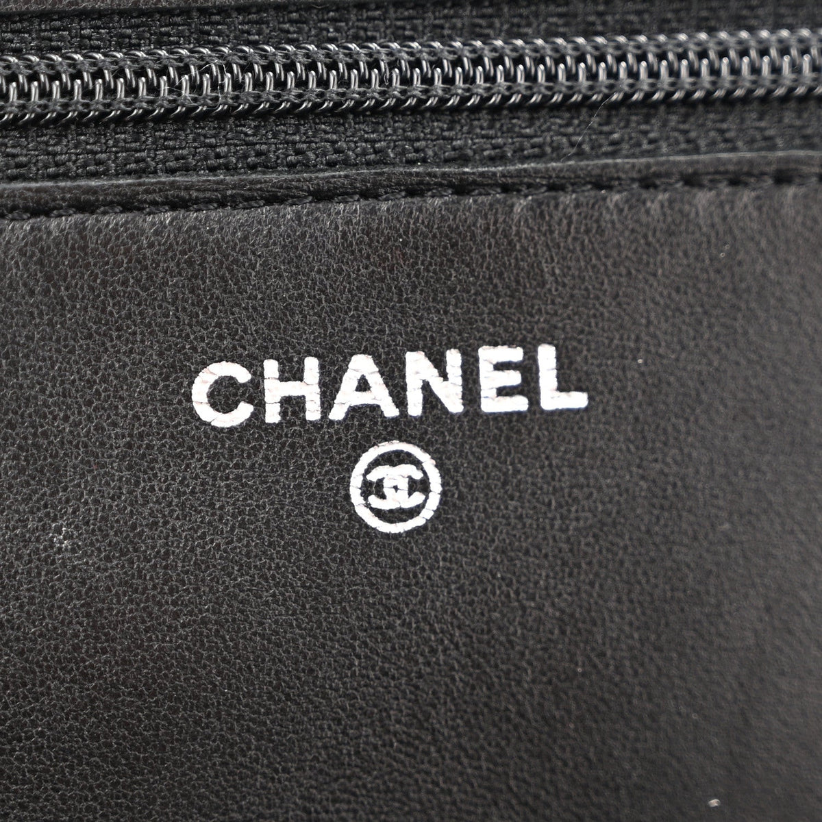 Quilted Lambskin Wallet Bag - Black