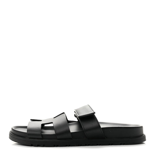 Calfskin Chypre Sandals Black