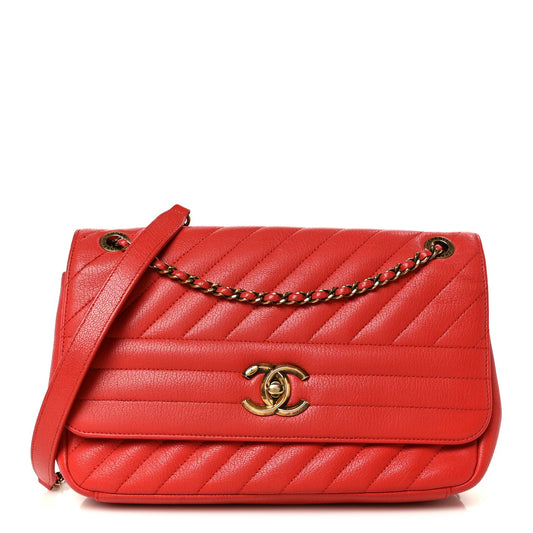 Medium Quilted Goatskin Flap Shoulder Bag - Red