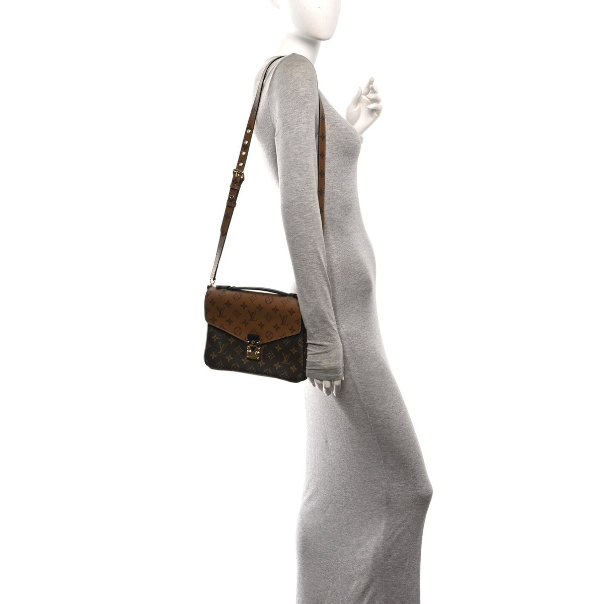 Reverse Monogram Pochette Metis Handbag