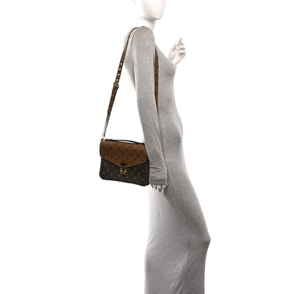 Reverse Monogram Pochette Metis Handbag